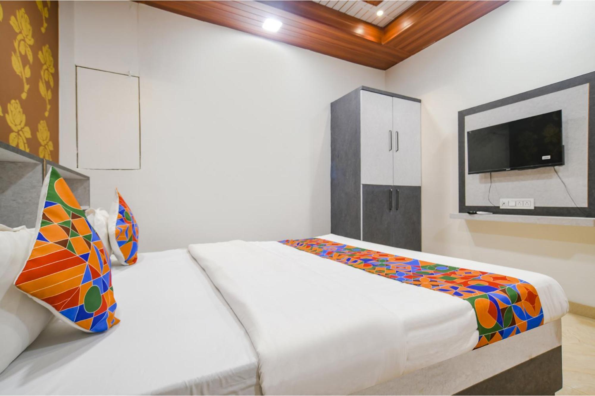 Fabhotel Dream Paradise インドール エクステリア 写真