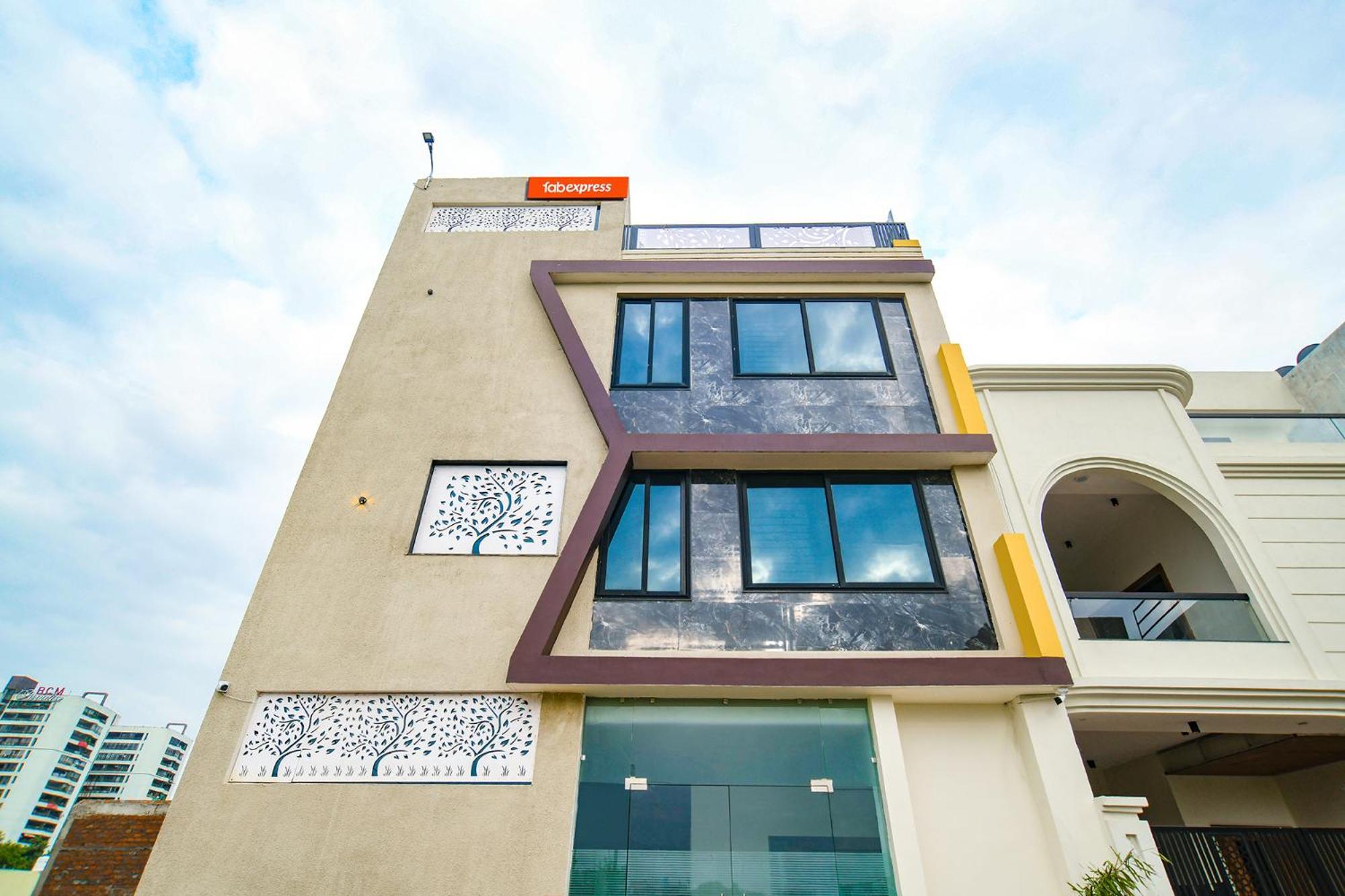 Fabhotel Dream Paradise インドール エクステリア 写真
