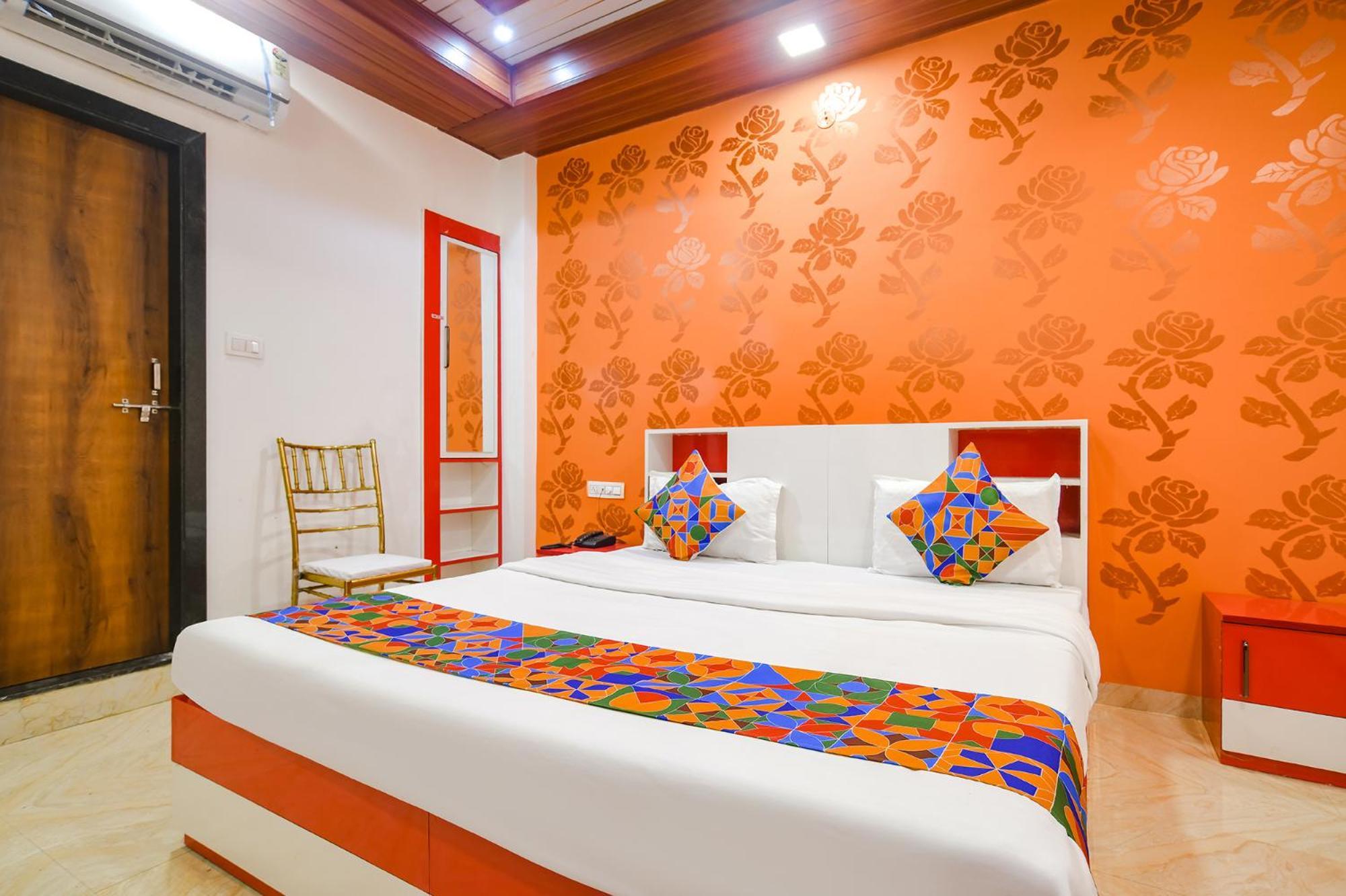 Fabhotel Dream Paradise インドール エクステリア 写真